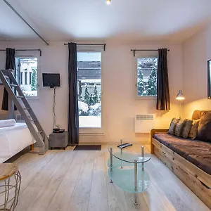 https://studio-aoste.hotels-rhonealpes.com