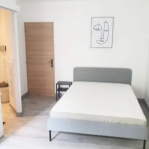 https://studio-1er-climatise-2-pers.aixenprovencehotels.org